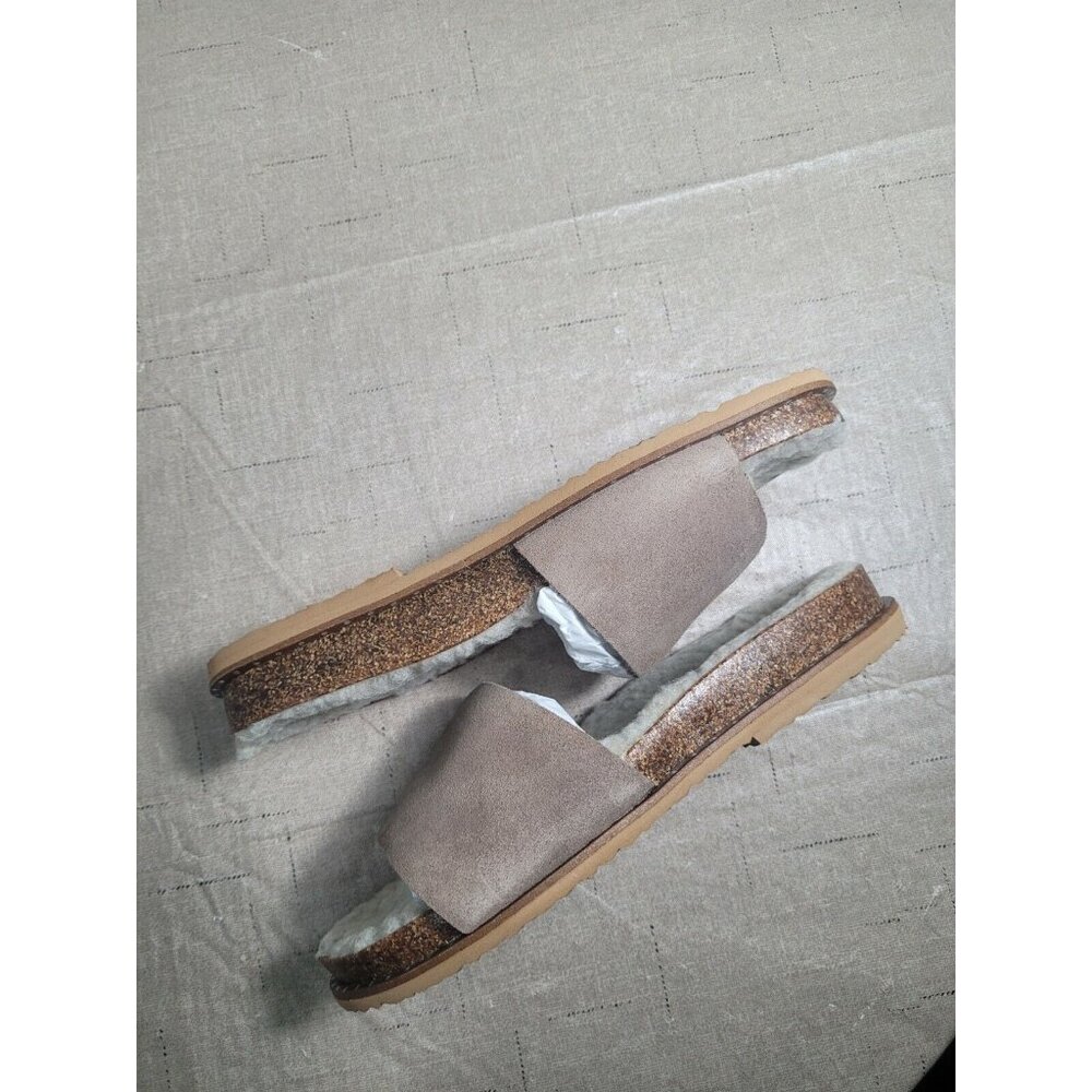 Vince Camuto Women's Size 7.5 M Slide Sandals Tuscan Taupe Kanadial Suede (850) - Picture 5 of 7